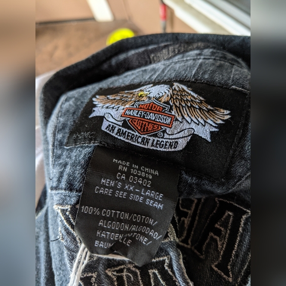 Harley-Davidson Denim Sleeveless Button Down Shirt - Picture 2 of 4